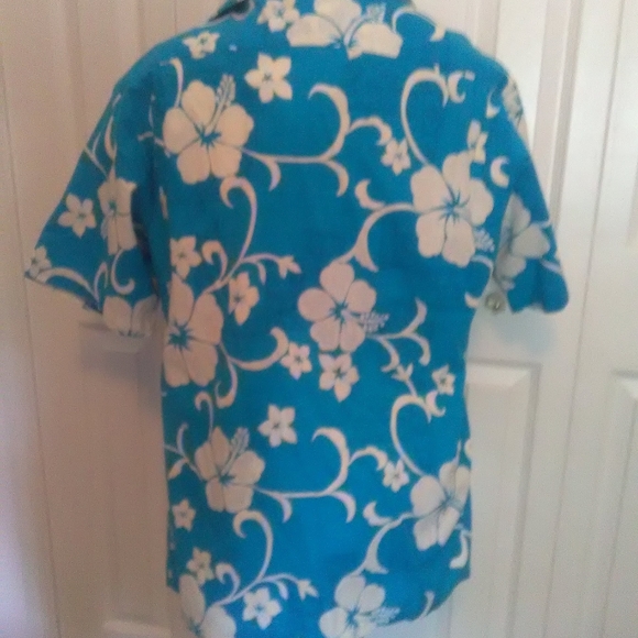 Men's medium Hawaiian shirt - Picture 3 of 5